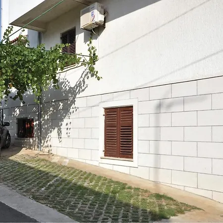 Pet Friendly Apartment In Zadar With Kitchen Apartment Zadar
