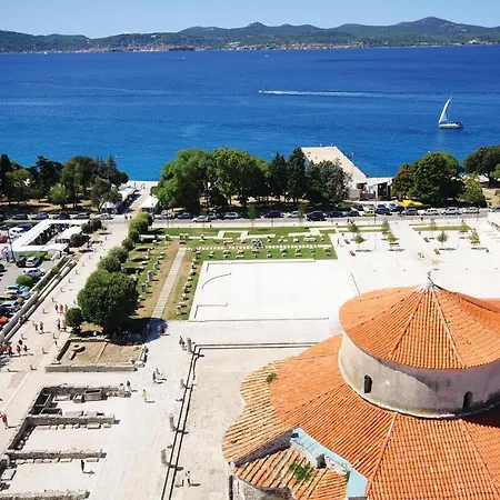 Pet Friendly Apartment In Zadar With Kitchen